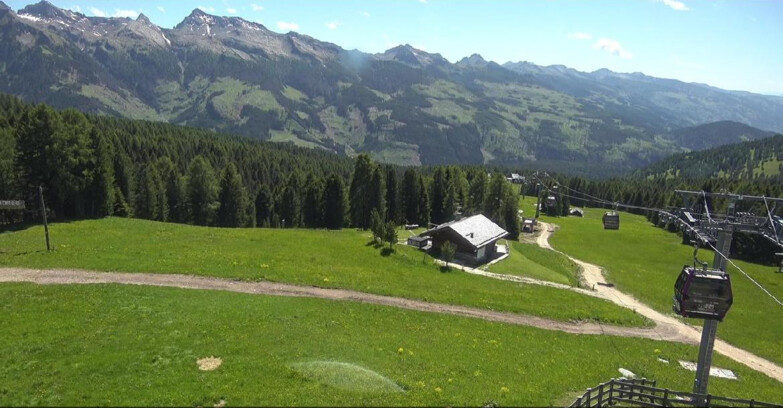Webcam Bellamonte-Alpe Lusia - Pista Le Fassane e Morea Snowpark