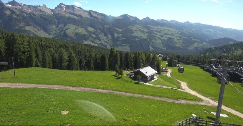 Webcam Bellamonte-Alpe Lusia - Pista Le Fassane e Morea Snowpark