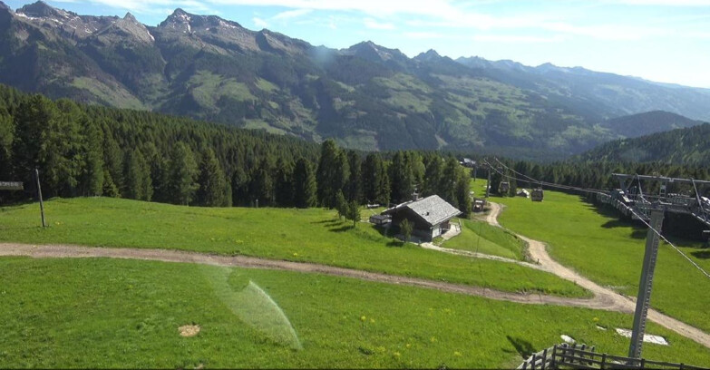 Webcam Bellamonte-Alpe Lusia - Pista Le Fassane e Morea Snowpark