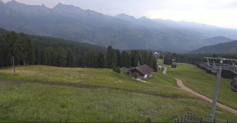 Webcam Bellamonte-Alpe Lusia - Pista Le Fassane e Morea Snowpark