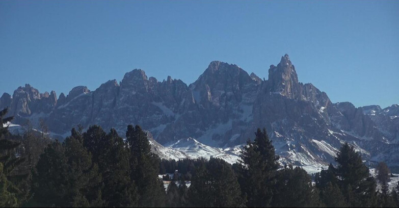 Webcam Белламонте-Альпе-Лусиа  - Pale di San Martino