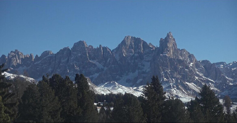 Webcam Белламонте-Альпе-Лусиа  - Pale di San Martino