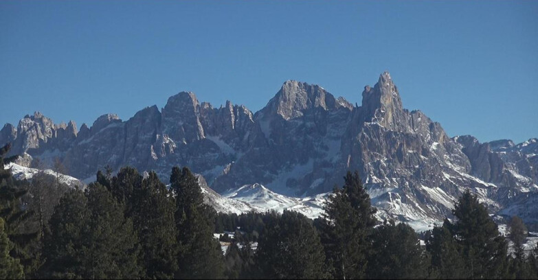 Webcam Белламонте-Альпе-Лусиа  - Pale di San Martino