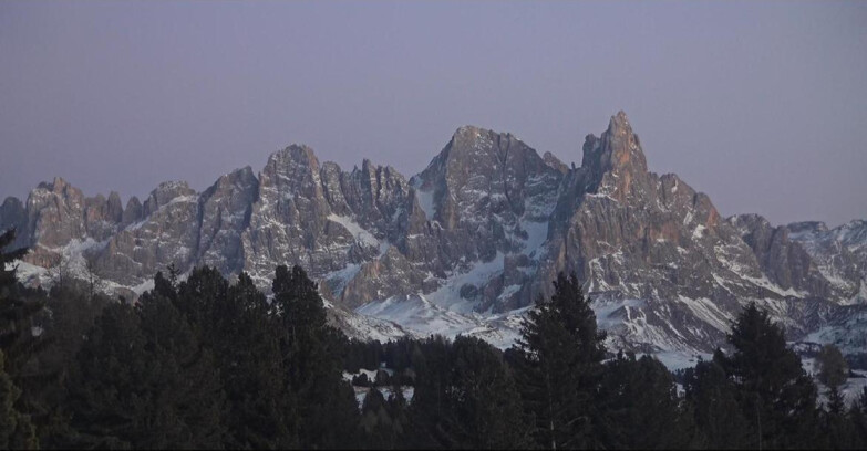 Webcam Белламонте-Альпе-Лусиа  - Pale di San Martino