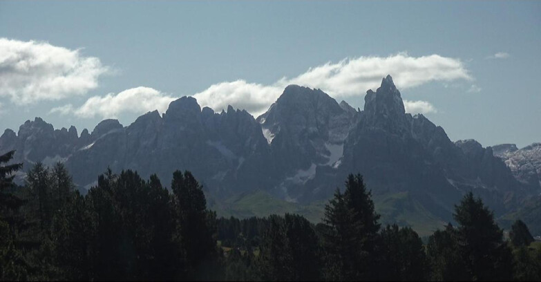 Webcam Белламонте-Альпе-Лусиа  - Pale di San Martino