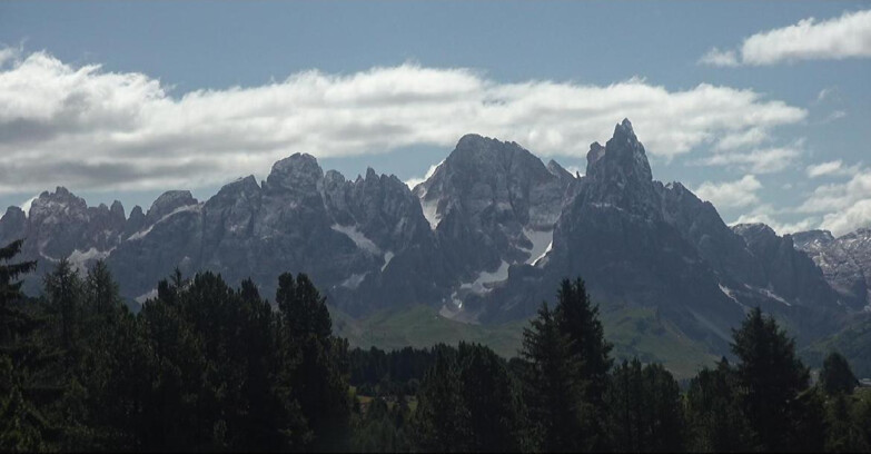 Webcam Белламонте-Альпе-Лусиа  - Pale di San Martino