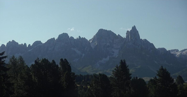 Webcam Белламонте-Альпе-Лусиа  - Pale di San Martino