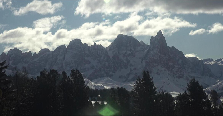 Webcam Bellamonte-Alpe Lusia - Pale di San Martino