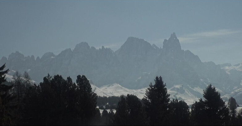 Webcam Bellamonte-Alpe Lusia  - Pale di San Martino