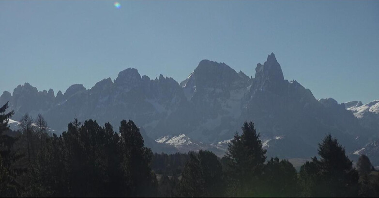 Webcam Bellamonte-Alpe Lusia - Pale di San Martino