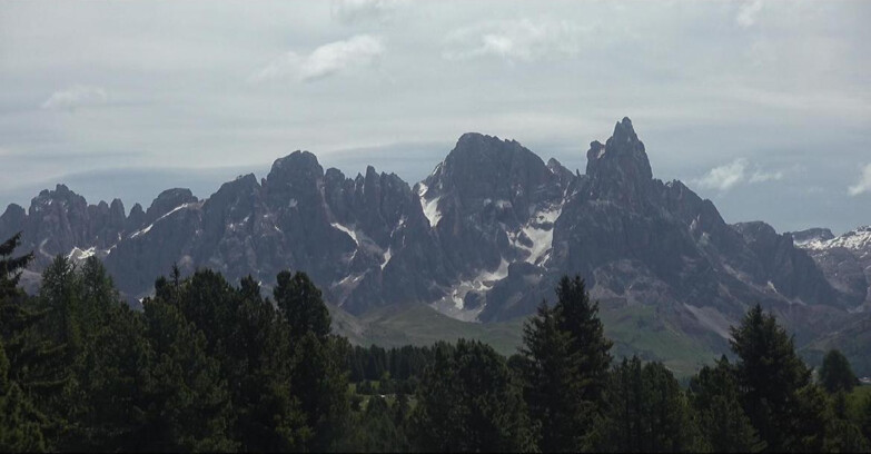 Webcam Bellamonte-Alpe Lusia - Pale di San Martino