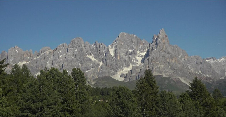 Webcam Bellamonte-Alpe Lusia - Pale di San Martino