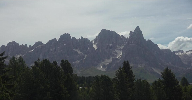 Webcam Bellamonte-Alpe Lusia - Pale di San Martino