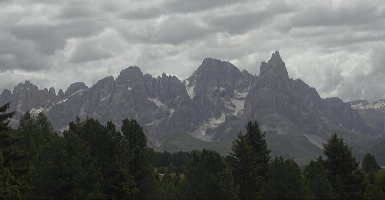 Webcam Bellamonte-Alpe Lusia  - Pale di San Martino