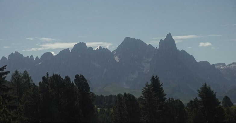 Webcam Bellamonte-Alpe Lusia  - Pale di San Martino