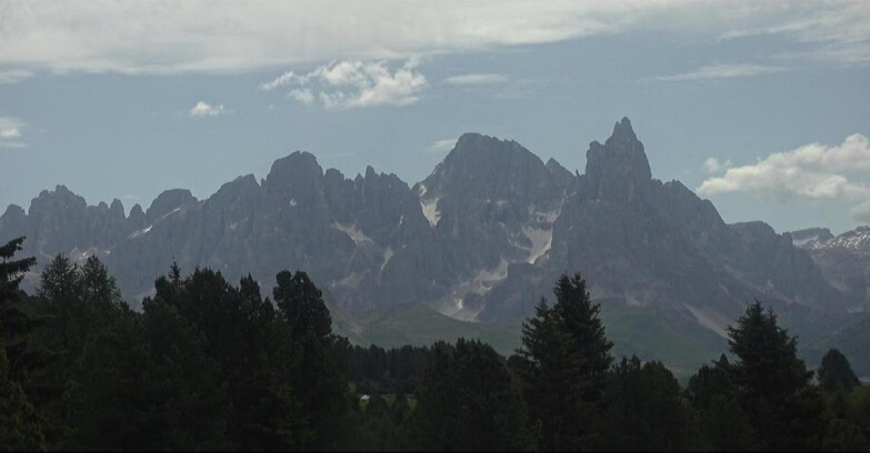 Webcam Bellamonte-Alpe Lusia  - Pale di San Martino