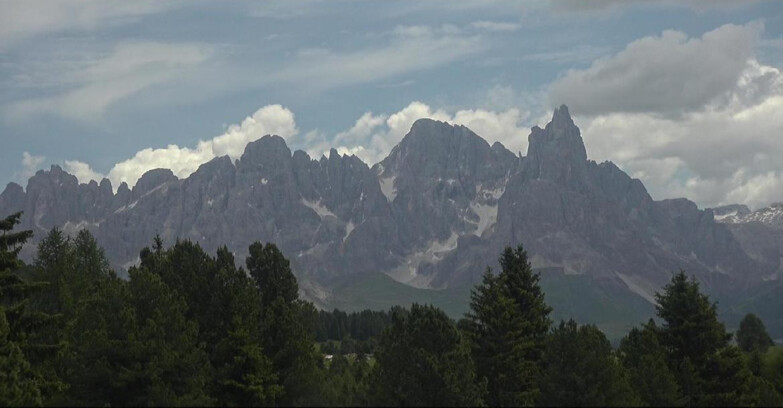 Webcam Bellamonte-Alpe Lusia  - Pale di San Martino