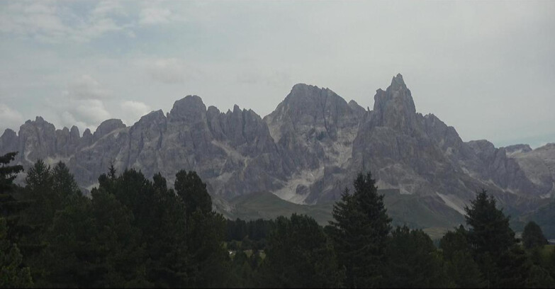 Webcam Bellamonte-Alpe Lusia  - Pale di San Martino