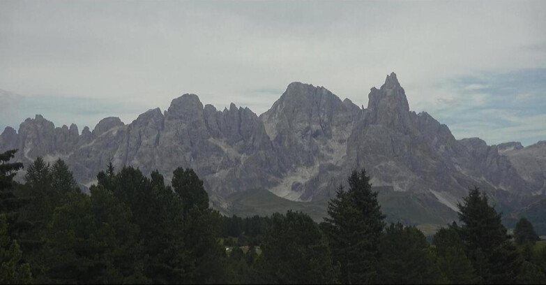 Webcam Bellamonte-Alpe Lusia  - Pale di San Martino
