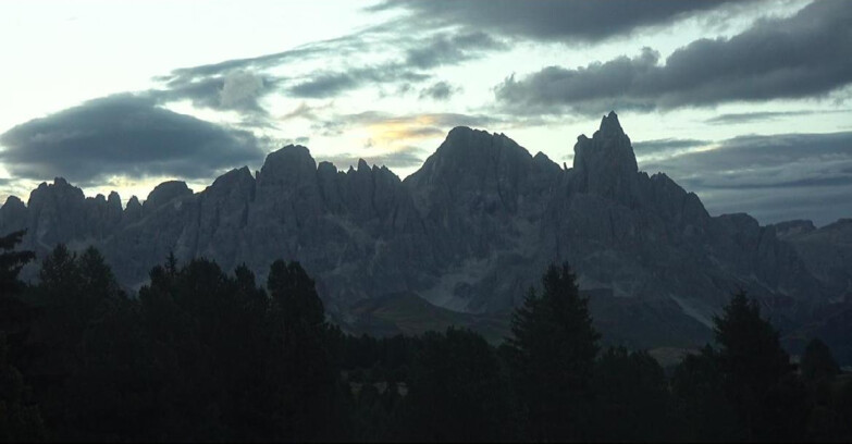 Webcam Bellamonte-Alpe Lusia - Pale di San Martino