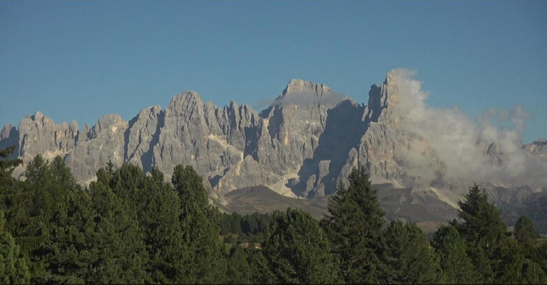 Webcam Bellamonte-Alpe Lusia  - Pale di San Martino