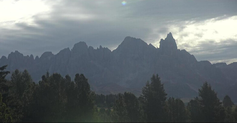 Webcam Белламонте-Альпе-Лусиа  - Pale di San Martino
