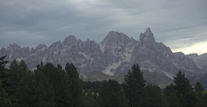 Webcam Белламонте-Альпе-Лусиа  - Pale di San Martino