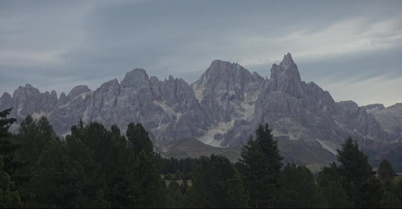 Webcam Белламонте-Альпе-Лусиа  - Pale di San Martino