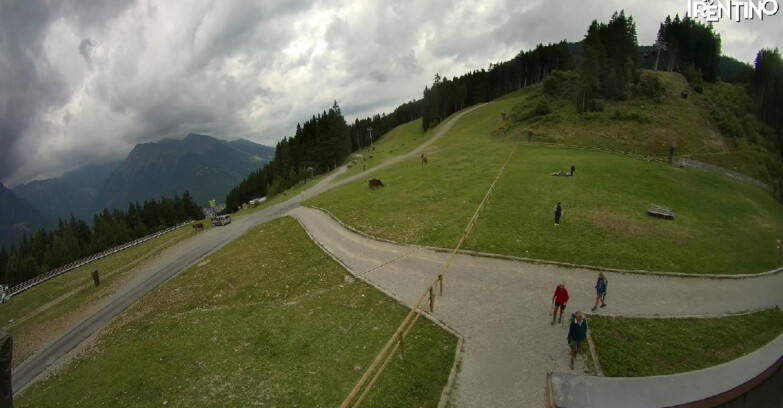 Webcam Пинцоло - Pinzolo - Dolomiti di Brenta 