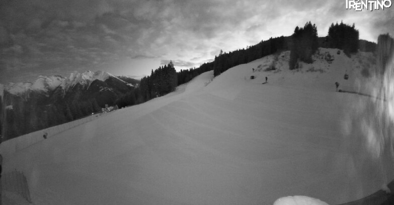 Webcam Пинцоло - Pinzolo - Dolomiti di Brenta 