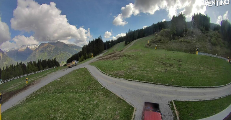 Webcam Пинцоло - Pinzolo - Dolomiti di Brenta 