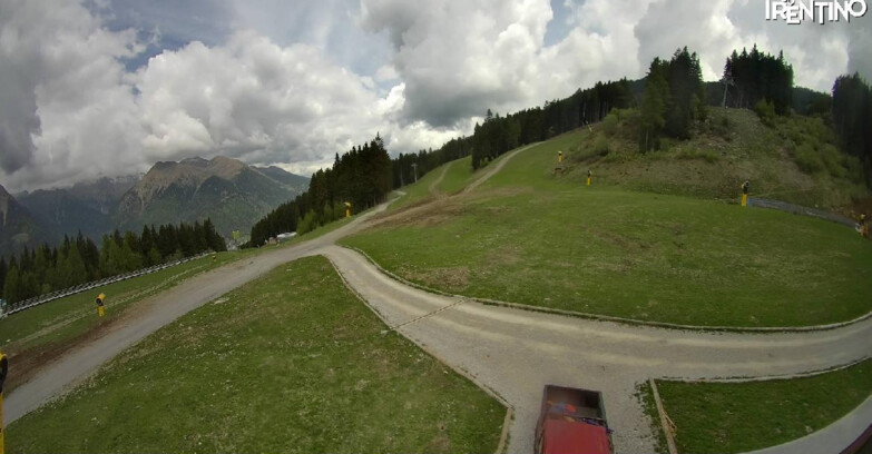 Webcam Пинцоло - Pinzolo - Dolomiti di Brenta 
