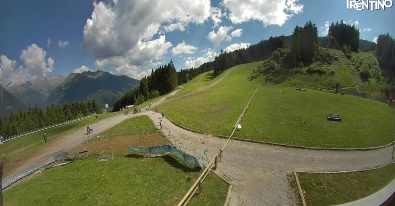 Webcam Пинцоло - Pinzolo - Dolomiti di Brenta 