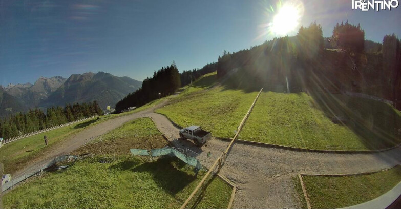 Webcam Пинцоло - Pinzolo - Dolomiti di Brenta 