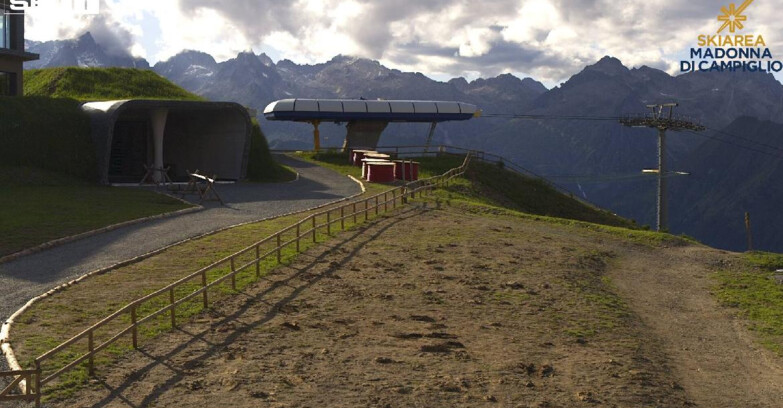 Webcam Pinzolo - Pinzolo - Madonna di Campiglio e Folgarida/Marilleva 