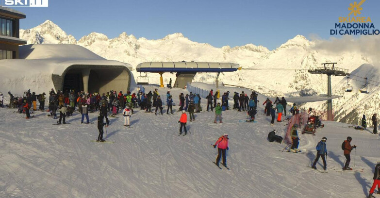 Webcam Pinzolo - Pinzolo - Madonna di Campiglio e Folgarida/Marilleva 