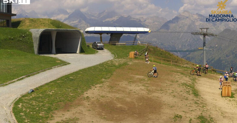 Webcam Pinzolo - Pinzolo - Madonna di Campiglio e Folgarida/Marilleva 