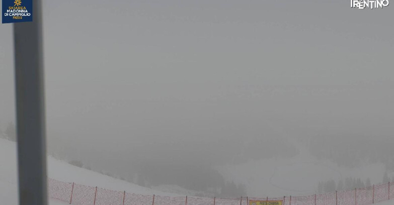 Webcam Pinzolo - Rifugio Doss del Sabion - 2100m