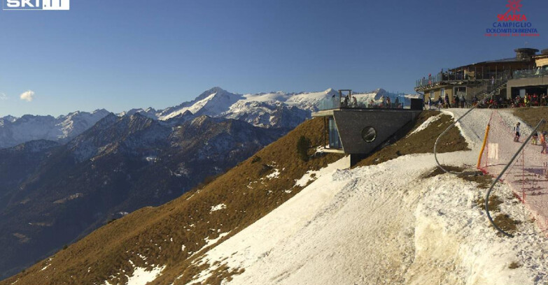 Webcam Pinzolo - Rifugio Doss del Sabion - 2100m