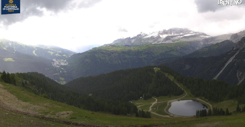 Webcam Pinzolo - Rifugio Doss del Sabion - 2100m