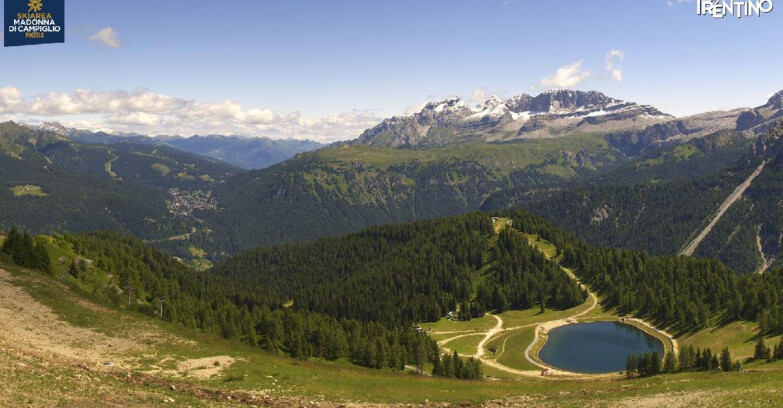 Webcam Pinzolo - Rifugio Doss del Sabion - 2100m