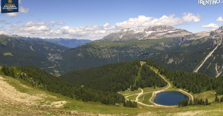 Webcam Pinzolo - Rifugio Doss del Sabion - 2100m