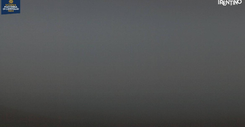 Webcam Pinzolo - Rifugio Doss del Sabion - 2100m