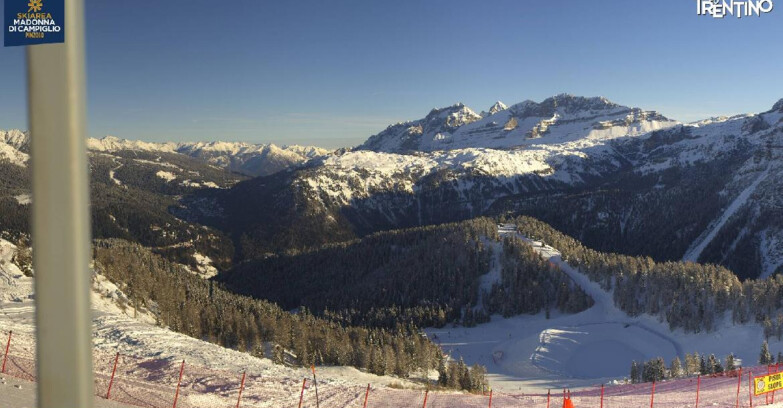 Webcam Пинцоло - Rifugio Doss del Sabion - 2100m