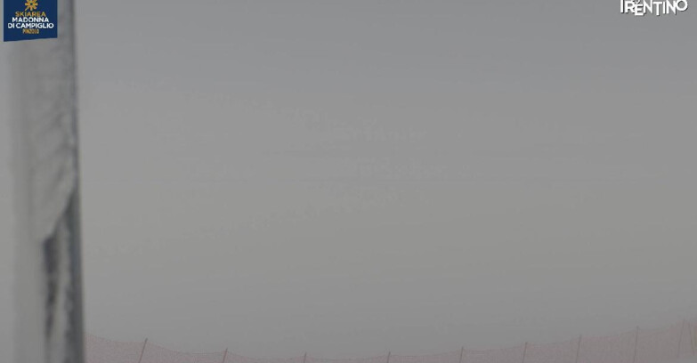 Webcam Pinzolo - Rifugio Doss del Sabion - 2100m