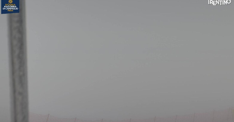 Webcam Pinzolo - Rifugio Doss del Sabion - 2100m