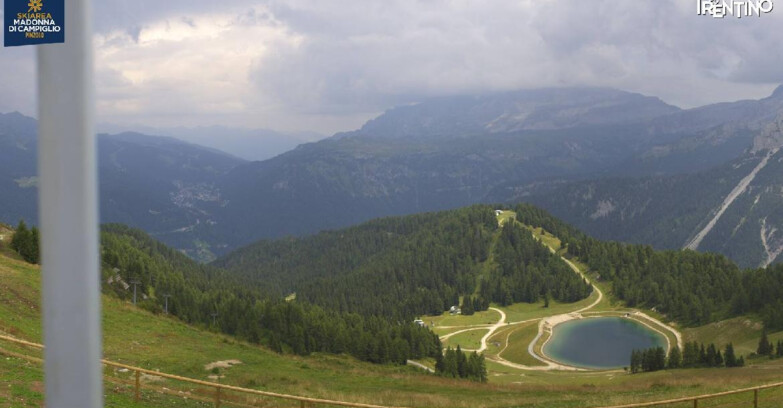 Webcam Pinzolo - Rifugio Doss del Sabion - 2100m