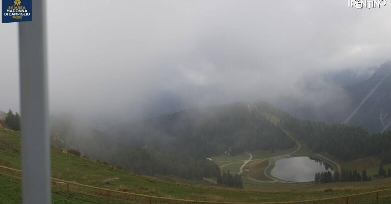 Webcam Pinzolo - Rifugio Doss del Sabion - 2100m