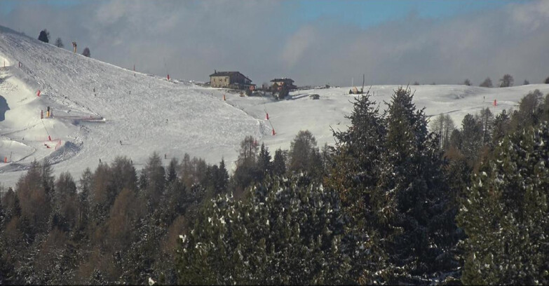 Webcam Bellamonte-Alpe Lusia - Pista Dolomitica