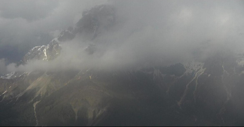 Webcam Сан-Мартино-ди-Кастроцца - Пассо-Ролле - Pale di San Martino